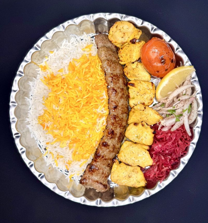 Vaziri (Chicken and Koobideh Kebab)